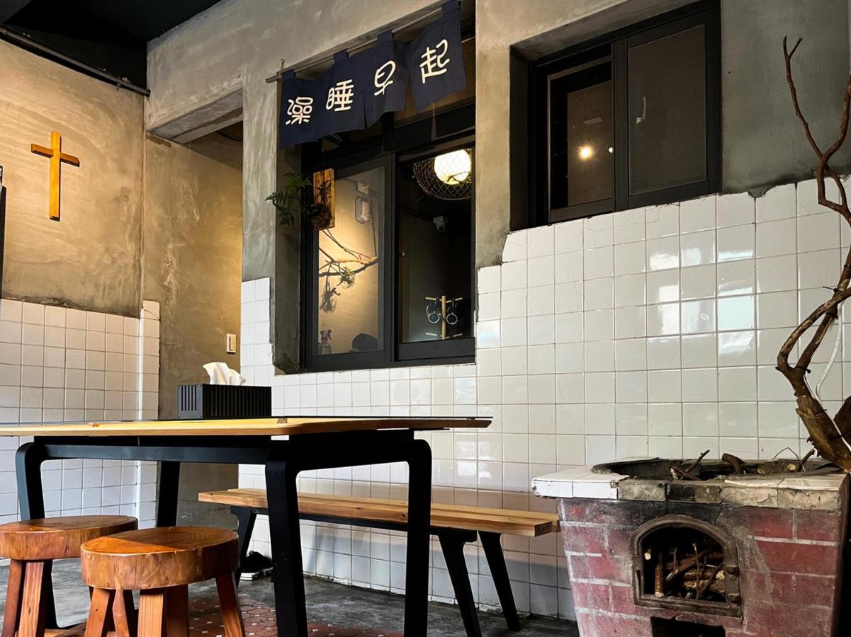 以安二館 Apartment Lukang Exterior photo